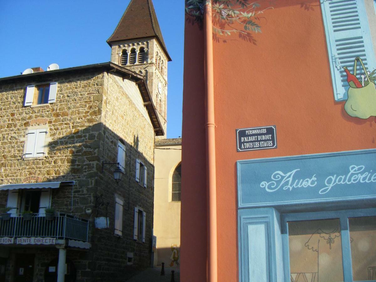 La Source Apartment Vaux-en-Beaujolais Exterior photo